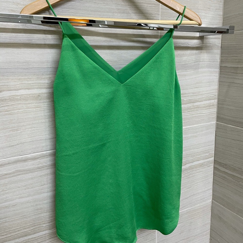 EXPRESS TOP